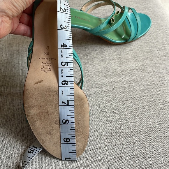 ELLEN TRACY Vintage strappy blue/ green  sandal size 8 1/2 - Picture 7 of 10